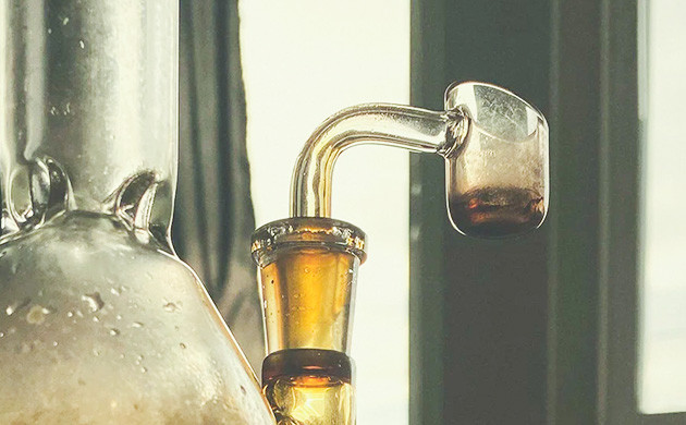 Очистка гвоздя после даббинга Методы удаления налета после даббинга