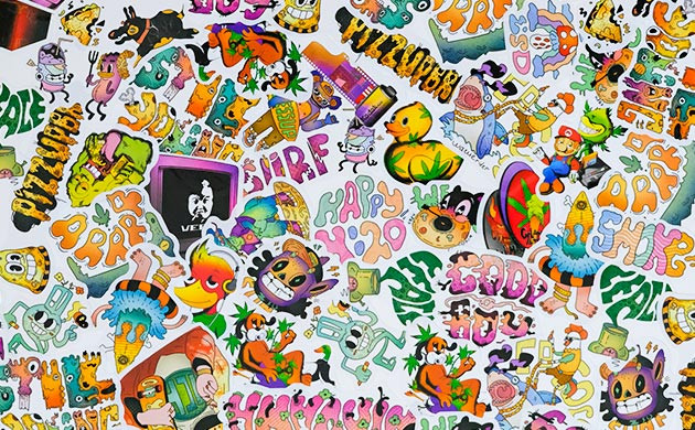 Новые фирменные сувениры Новинки стикеров