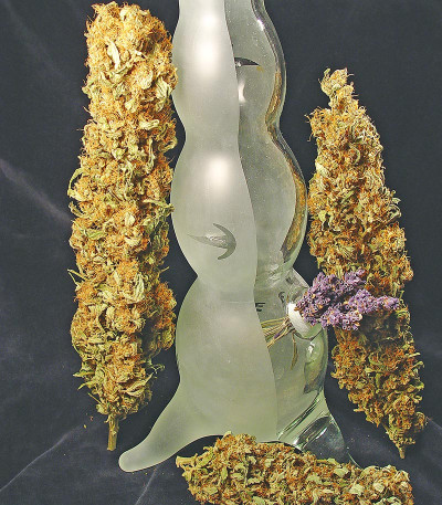 Семена сорта Double Dutch fem (Serious Seeds)